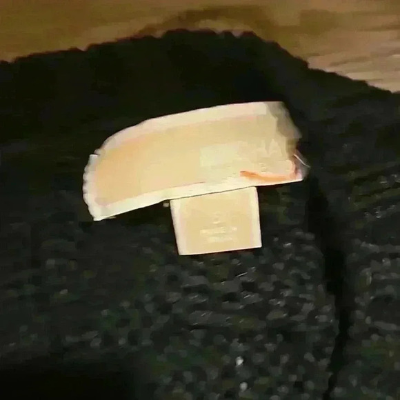 Womens Michael Kors Black and Grey Cable Knit Capelet Sweater Small - Picture 2 of 4